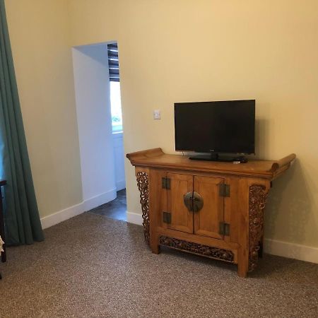 Cosy One Bedroom Flat In City Center Edinburgh Bagian luar foto