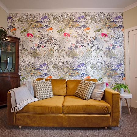 Cosy One Bedroom Flat In City Center Edinburgh Bagian luar foto